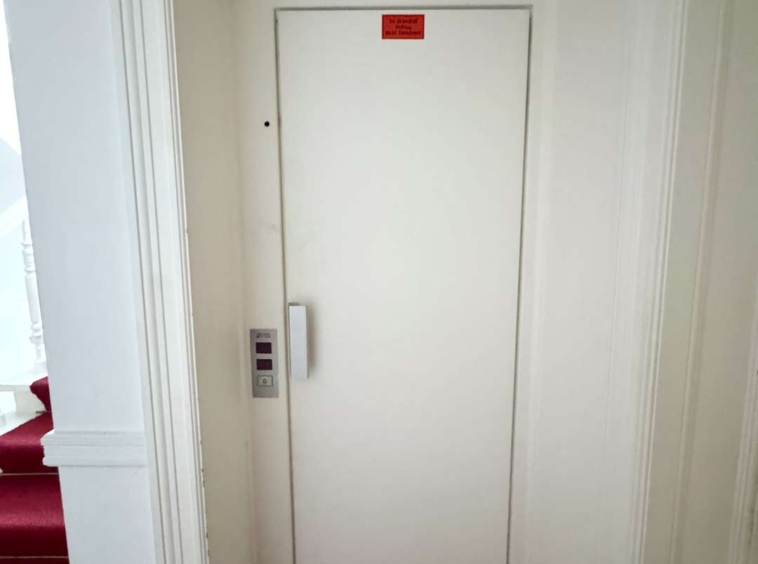 Aufzug