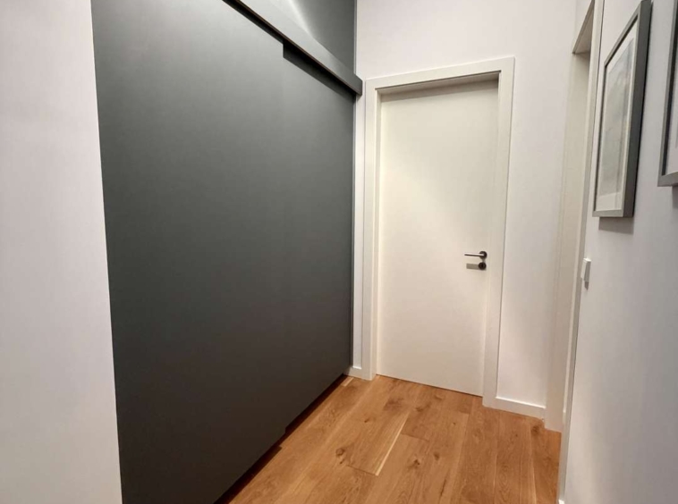 Einbauschrank im Flur