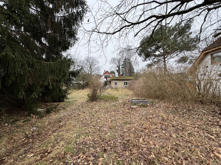 Grundstück