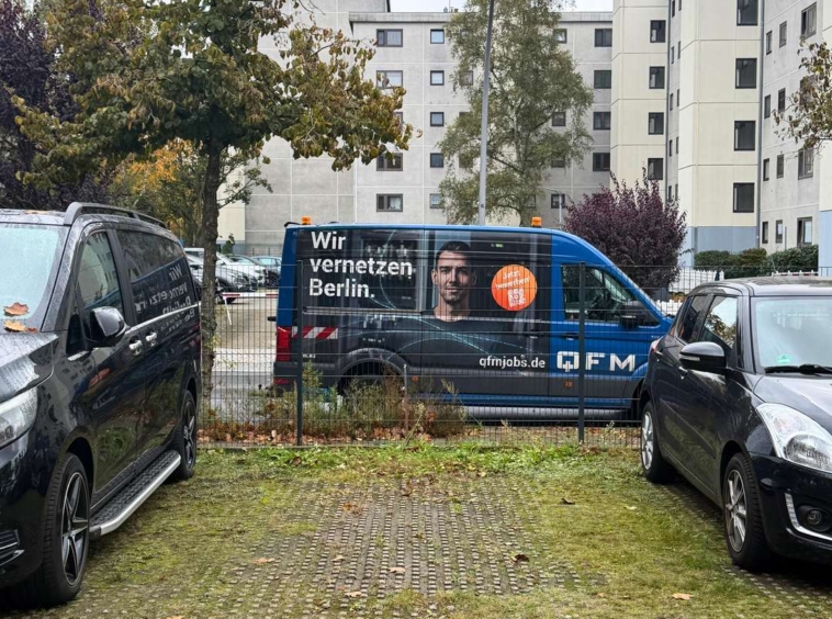 12 Stellplatz