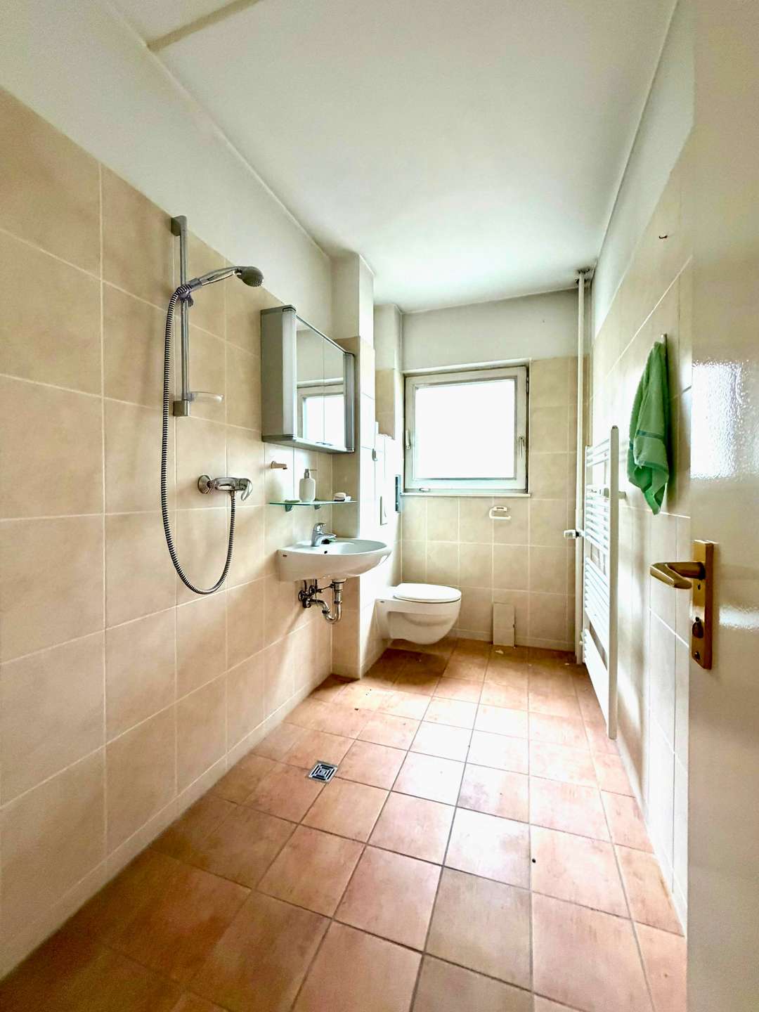 06 Badezimmer